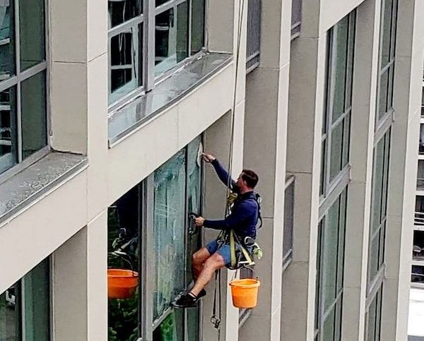 High Rise Window Cleaner